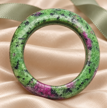 Загрузить изображение в средство просмотра галереи, Ruby Zoisite Ring
