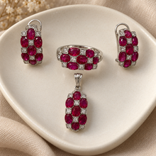 将图片加载到图库查看器，Ruby with Diamonique Plus Style Set

