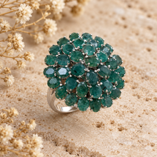 Load image into Gallery viewer, Emerald 3 Line Flower Style Ring
