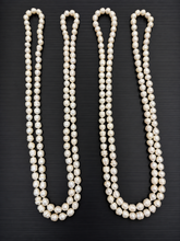 Cargar imagen en el visor de la galería, White 12mm Potato Pearl Long Necklace 60mm
