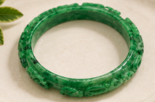 Load image into Gallery viewer, Carved Green Bangle Bracelets
