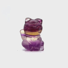 Загружайте и воспроизводите видео в средстве просмотра галереи Rainbow Fluorite Cat Figurine
