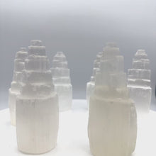 在图库查看器中加载和播放视频，Selenite Tower
