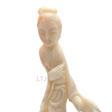 将图片加载到图库查看器，Angel Skin Coral carving from 20th century
