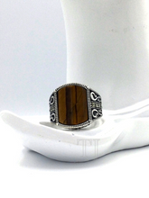 Load image into Gallery viewer, Yellow Tiger&#39;s Eye Ring in Sterling Silver
