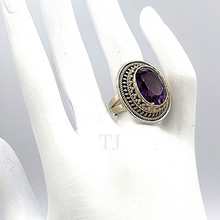 Load image into Gallery viewer, Amethyst Ring in sterling silver
