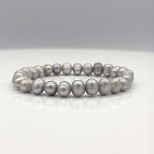 Load image into Gallery viewer, Fresh Water Pearl Stretchy bracelet 13
