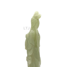 将图片加载到图库查看器，Hetian Jade Quan Yin Sculpture
