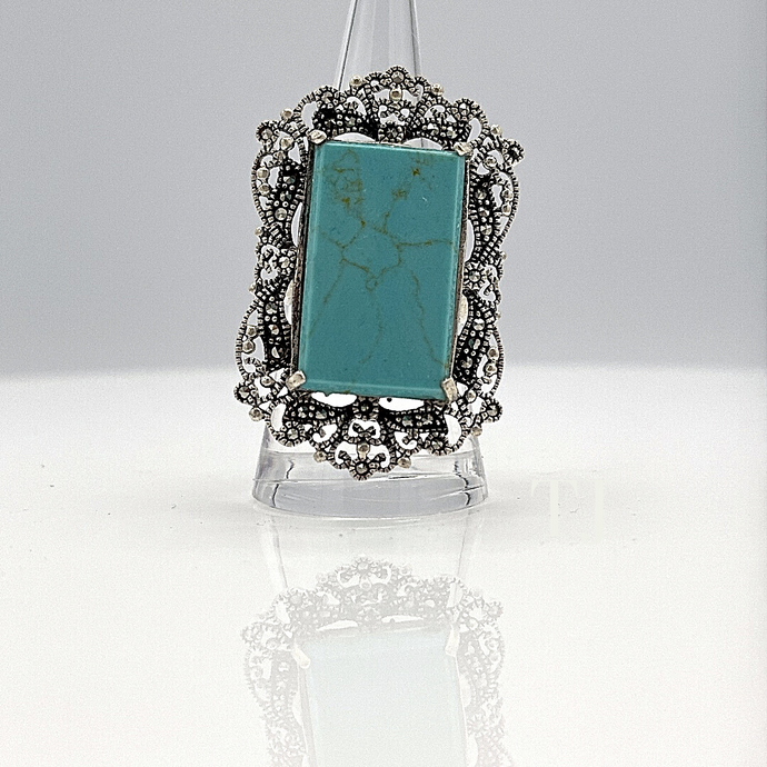 Antique Turquoise Ring in Sterling Silver