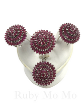 Load image into Gallery viewer, Sunflower shaped ruby set
