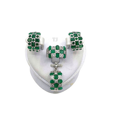 Load image into Gallery viewer, Emerald set in sterling silver
