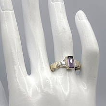 Load image into Gallery viewer, Amethyst rectangular cut ring in sterling silver
