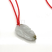 Cargar imagen en el visor de la galería, Burmese Jade Figure Pendant with red silk string
