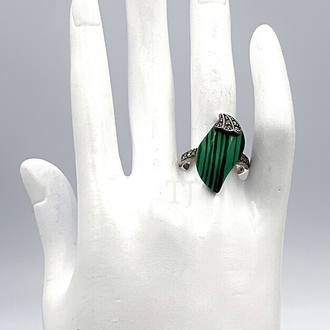 Malachite Ring in sterling silver