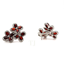 Load image into Gallery viewer, Triple flower garnet earrings
