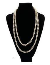 将图片加载到图库查看器，Round Pearl Long Necklace
