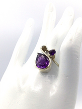 Load image into Gallery viewer, Swan shaped amethyst sterling silver ring
