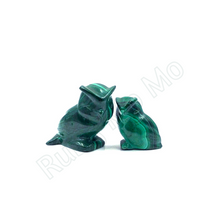 Загрузить изображение в средство просмотра галереи, Hand-Carved Malachite Owl Figurines

