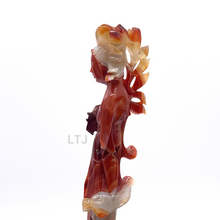 Cargar imagen en el visor de la galería, Ming Dynasty carnelian sculpture
