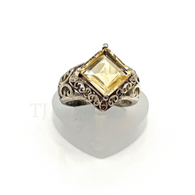 Cargar imagen en el visor de la galería, Citrine princess cut in antique designed sterling silver ring
