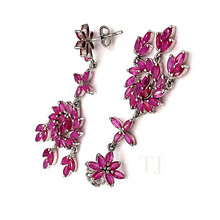 Cargar imagen en el visor de la galería, Ruby dangling earrings in sterling silver
