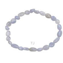 Cargar imagen en el visor de la galería, Blue Lace Agate Nugget Bracelet with elastic string
