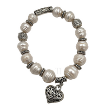 Cargar imagen en el visor de la galería, Natural Fresh Water Pearl 10 mm Bracelets with Metal Charm
