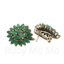 Cargar imagen en el visor de la galería, Emerald Earrings in Sterling Silver
