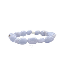 Cargar imagen en el visor de la galería, Blue Lace Agate Nugget Bracelet with elastic string
