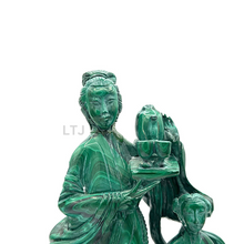 将图片加载到图库查看器，Malachite sculpture from 20th century
