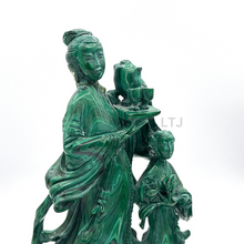 Загрузить изображение в средство просмотра галереи, Malachite sculpture from 20th century
