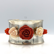 Cargar imagen en el visor de la galería, Italy coral bracelet in sterling silver 
