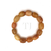 Load image into Gallery viewer, Burmese Yellow Jade Bracelet with elastic string
