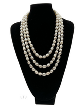 将图片加载到图库查看器，Oval Baroque Pearl Long Necklace
