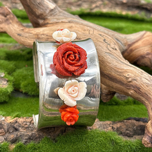 Load image into Gallery viewer, Italy coral bracelet in sterling silver 
