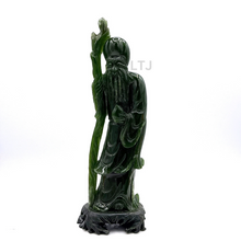 Cargar imagen en el visor de la galería, Spinach Jade Sculpture 
