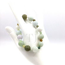 Загрузить изображение в средство просмотра галереи, Jade Bracelet with multi-colored small jade beads
