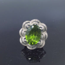 Cargar y reproducir el video en el visor de la galería, Peridot with Diamonique Ring in Sterling Silver
