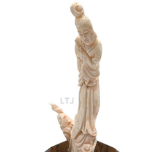 Load image into Gallery viewer, Coral sculpture from republic period 
