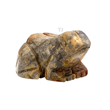 将图片加载到图库查看器，Yellow Jasper frog figurine
