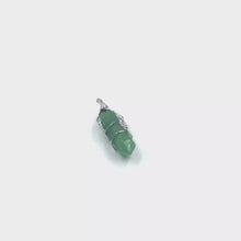 Load and play video in Gallery viewer, 360 view of Aventurine point pendant with silver color wire-wrapping

