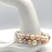 Load image into Gallery viewer, Mixed Pearl Stretchy bracelet &amp; Black Pearl Stretchy Bracelet
