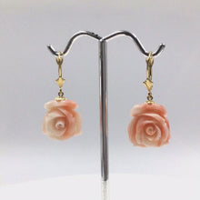 Cargar y reproducir el video en el visor de la galería, Italian Coral Flower Hanging Earring in 14k Gold
