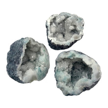 Load image into Gallery viewer, Oco Agate Geode
