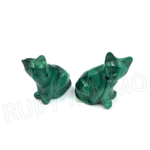 Загрузить изображение в средство просмотра галереи, Hand-Carved Malachite Dog &amp; Cat Figurine
