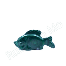 Загрузить изображение в средство просмотра галереи, Hand-Carved Malachite Fish Figurines

