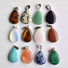 将图片加载到图库查看器，Gemstones tear drop shaped pendants
