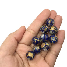 Cargar imagen en el visor de la galería, Mini Globe Lapis Charm
