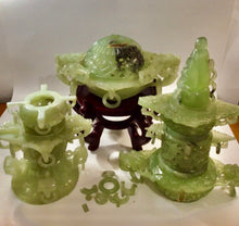 将图片加载到图库查看器，Hetian Jade Incense Burner (Qing Dynasty)
