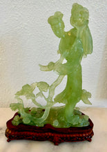 将图片加载到图库查看器，Hetian Jade Goddess sculpture
